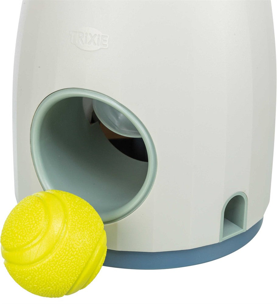 Trixie Dog Activity Ball & Treat