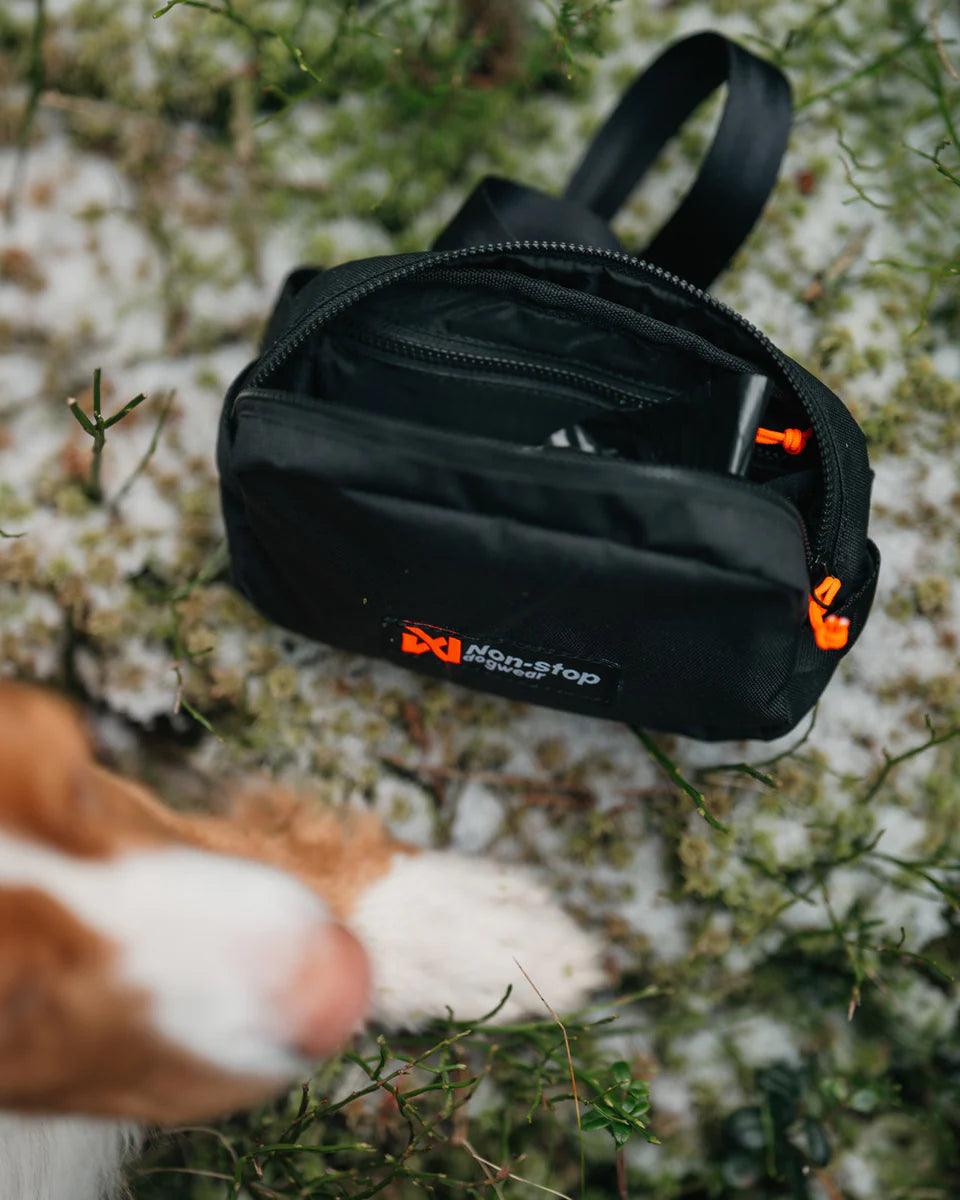 Non-stop Dogwear Trail Quest Fanny Pack Black
